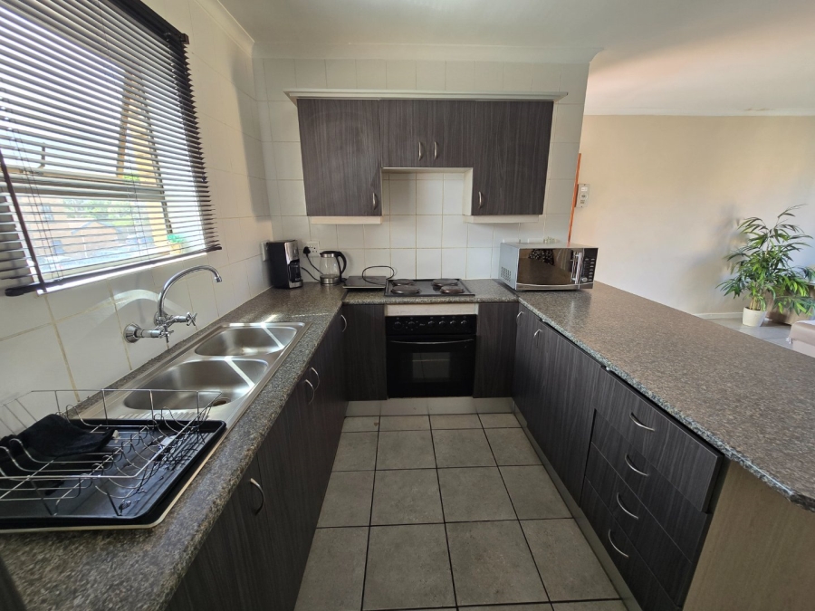 2 Bedroom Property for Sale in Pine Acres Western Cape